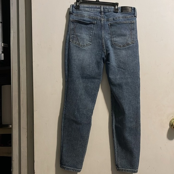 Kendall & Kylie Blue‎ Skinny Jeans with Distressed Details - Picture 4 of 5